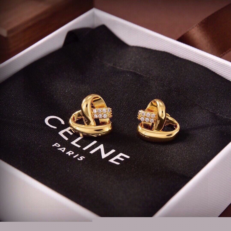 Ce**e earrings